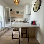 L'échappée Chic, Coeur De Valence, Wifi, Proche Gare Appartement